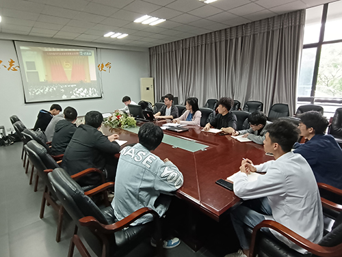 太阳城手机版登录入口团委组织收看庆祝中国共青团成立100周年大会