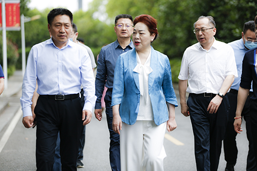 省人社厅党组书记、厅长唐白玉一行到太阳城手机版登录入口调研湖南省第一届职业技能大赛筹备情况