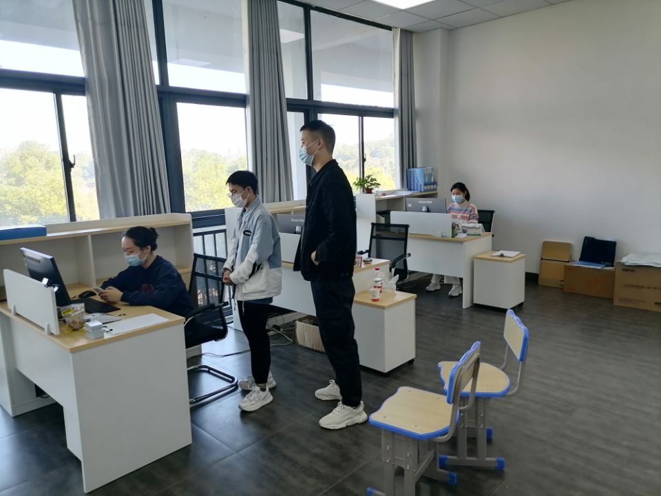 师生心连心 疫情防控我们在行动——太阳城手机版登录入口公共管理系停课不停学