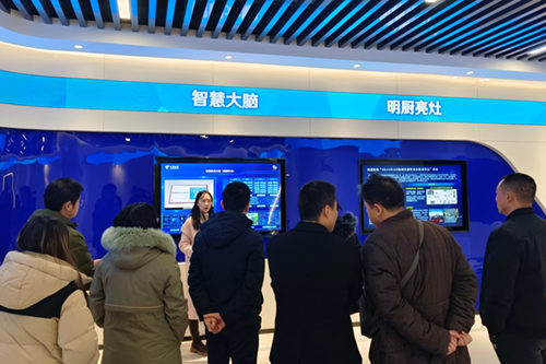 太阳城手机版登录入口信息技术中心组织部分教职工到中国电信株洲分公司参观学习