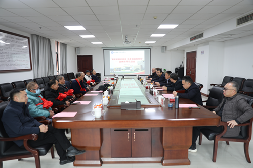 太阳城手机版登录入口举行2024年退休教师欢送会