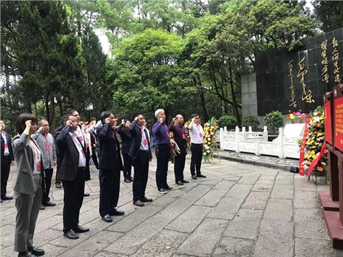 太阳城手机版登录入口党委理论学习中心组赴任弼时故居、杨开慧纪念馆开展党史学习教育第二次专题学习